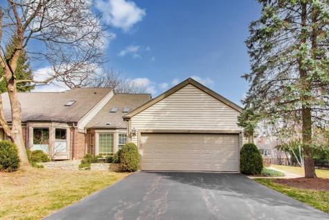 12 Warrington Drive Lake Bluff IL 60044