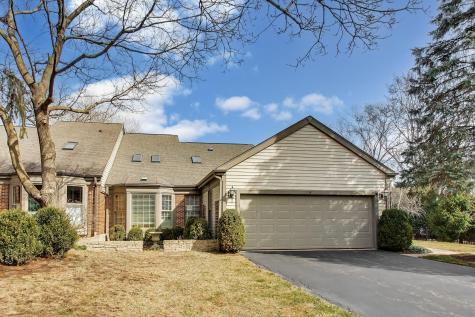 12 Warrington Drive Lake Bluff IL 60044