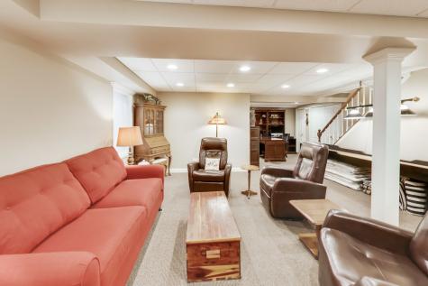 12 Warrington Drive Lake Bluff IL 60044