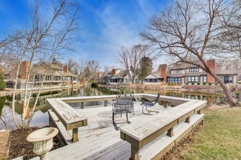 12 Warrington Drive Lake Bluff IL 60044