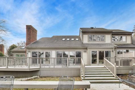 12 Warrington Drive Lake Bluff IL 60044