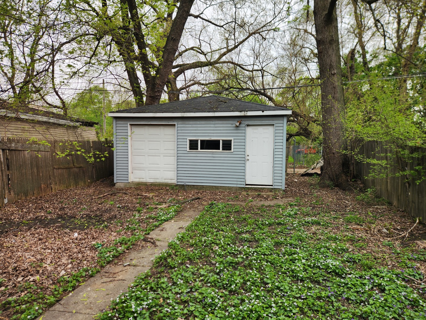 5242 South Sangamon Street Chicago IL 60609