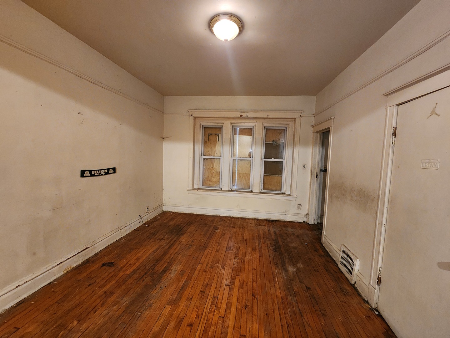 5242 South Sangamon Street Chicago IL 60609