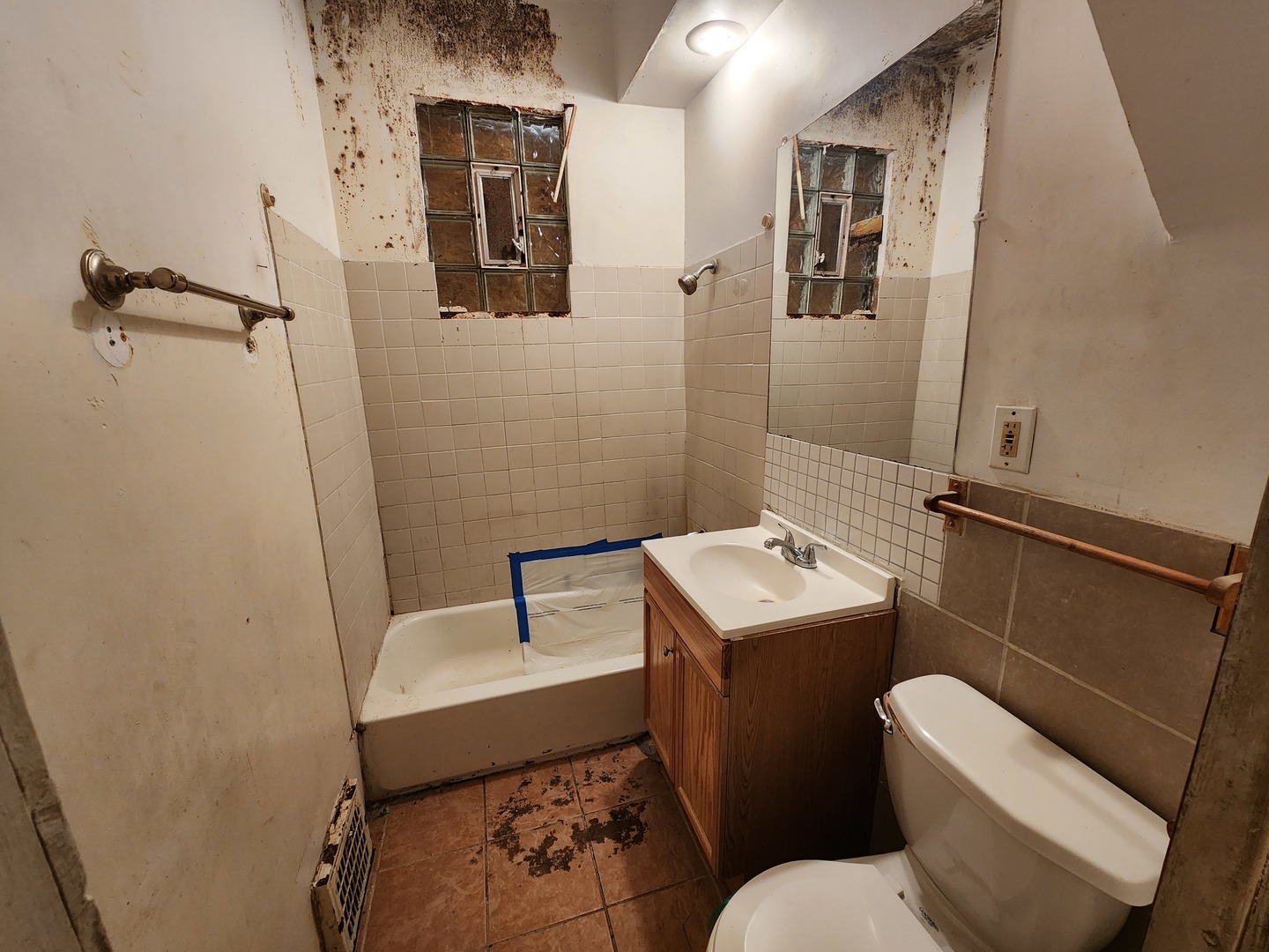 5242 South Sangamon Street Chicago IL 60609