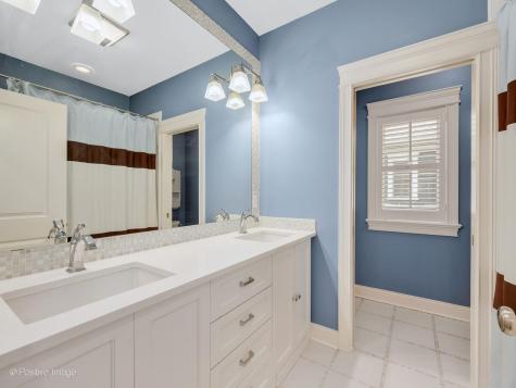 726 South Madison Street Hinsdale IL 60521