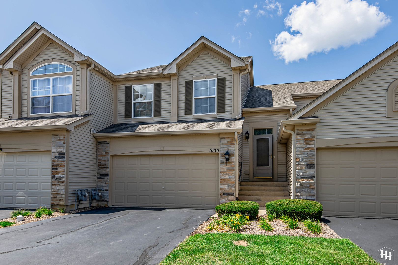 1659 Fredericksburg Lane Aurora IL 60503