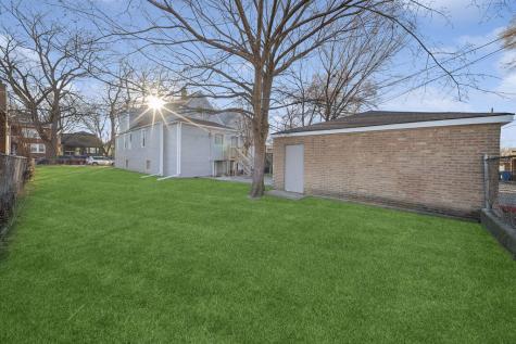 9328 South Paxton Avenue Chicago IL 60617