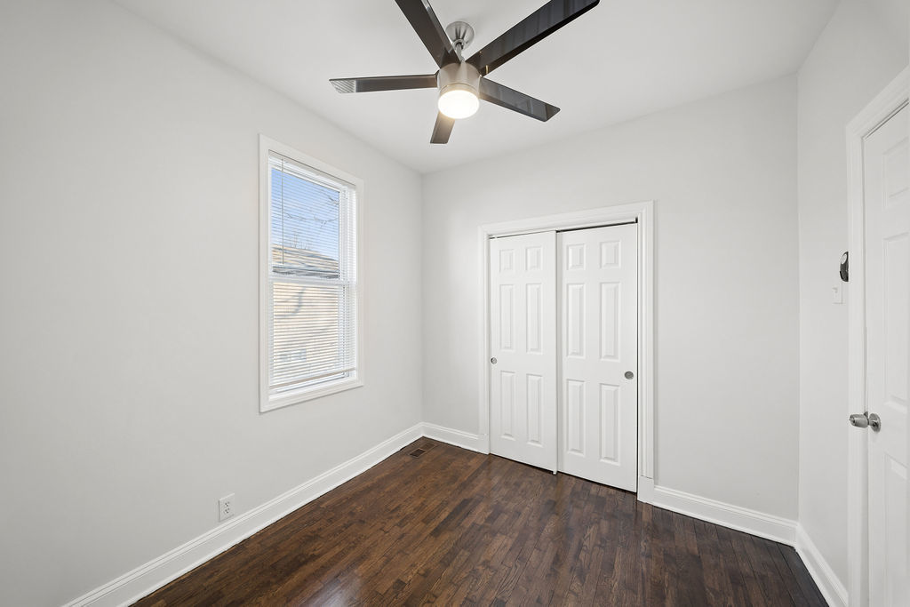 9328 South Paxton Avenue Chicago IL 60617