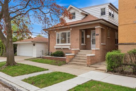6346 West Raven Street Chicago IL 60646