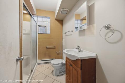 6346 West Raven Street Chicago IL 60646