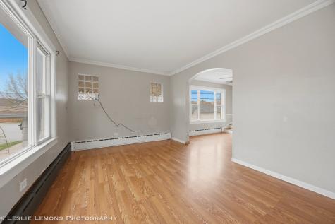 6346 West Raven Street Chicago IL 60646