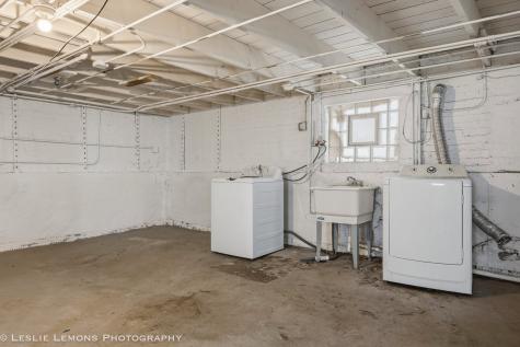6346 West Raven Street Chicago IL 60646