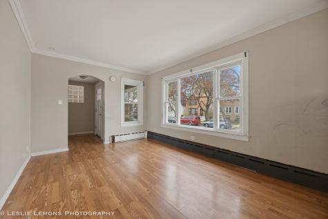 6346 West Raven Street Chicago IL 60646