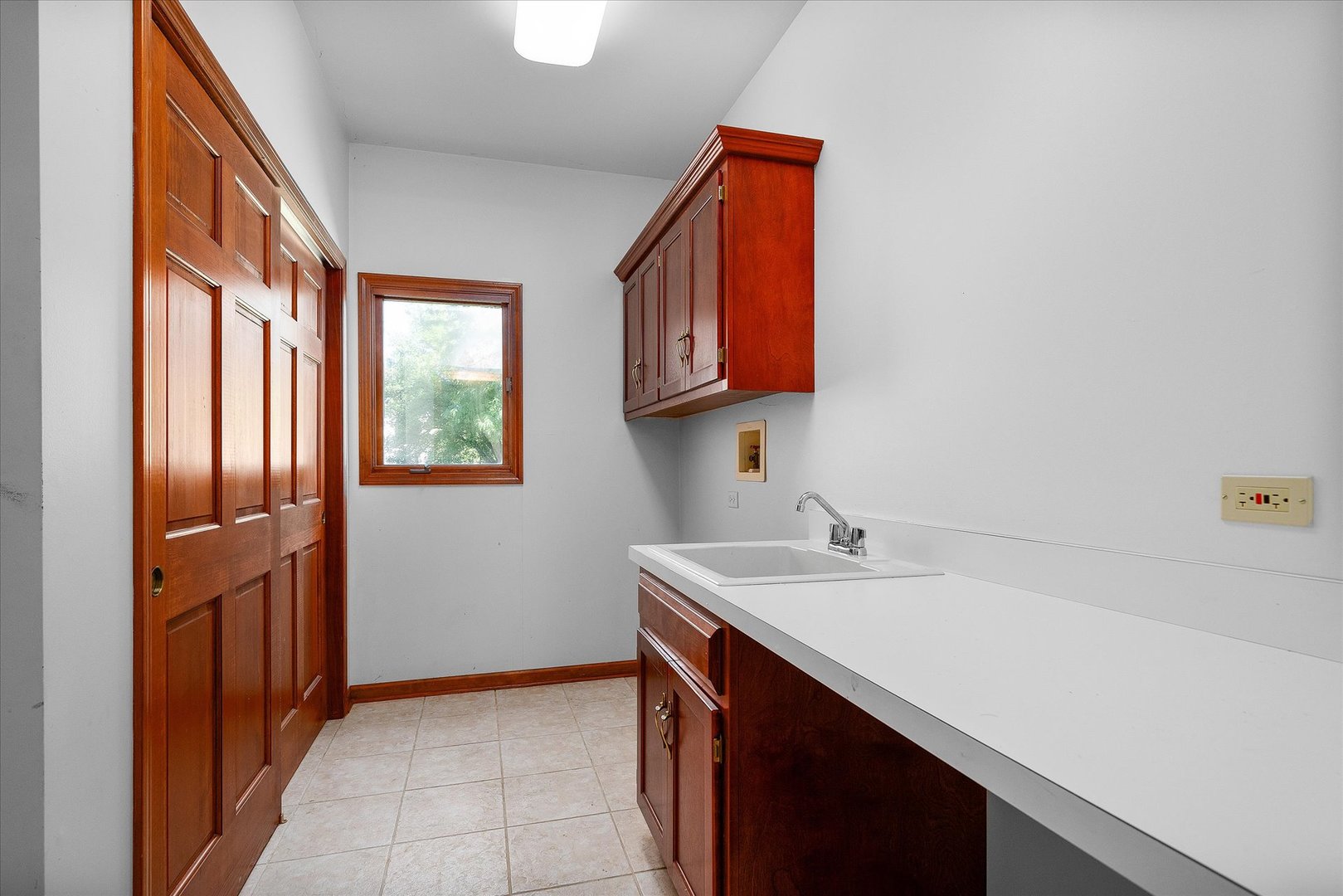 1804 Princess Circle Naperville IL 60564