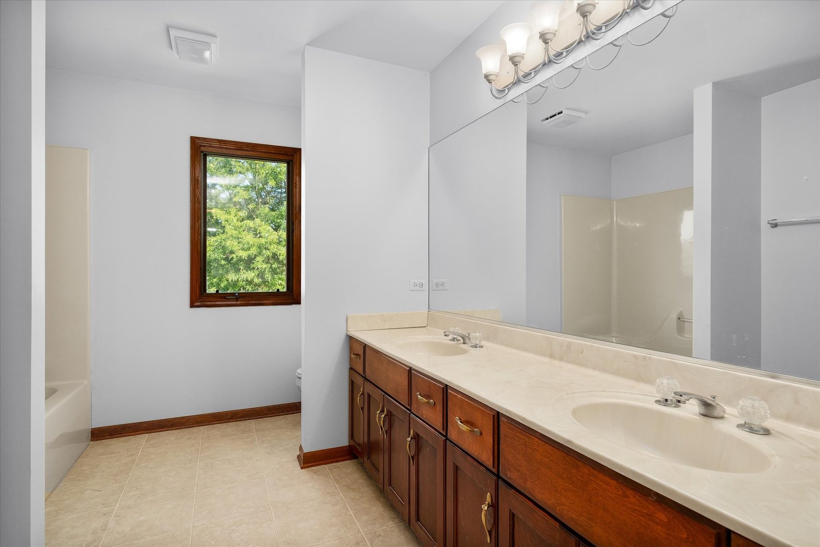 1804 Princess Circle Naperville IL 60564