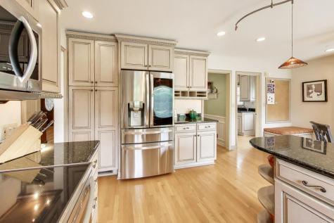 3956 Rutgers Lane Northbrook IL 60062