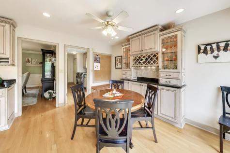 3956 Rutgers Lane Northbrook IL 60062