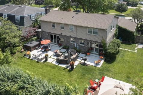3956 Rutgers Lane Northbrook IL 60062