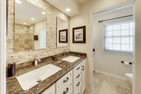 3956 Rutgers Lane Northbrook IL 60062