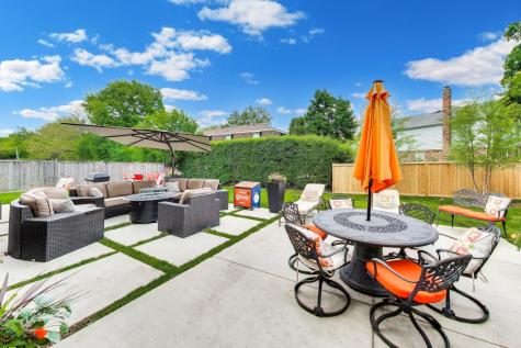 3956 Rutgers Lane Northbrook IL 60062