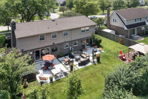 3956 Rutgers Lane Northbrook IL 60062