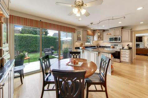 3956 Rutgers Lane Northbrook IL 60062