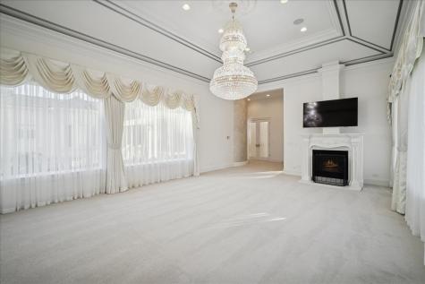 2315 North Arlington Heights Road Arlington Heights IL 60004