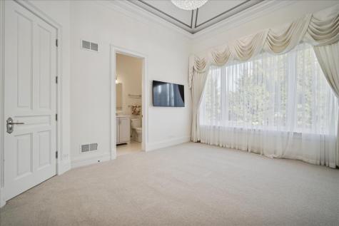 2315 North Arlington Heights Road Arlington Heights IL 60004