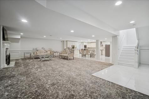 2315 North Arlington Heights Road Arlington Heights IL 60004