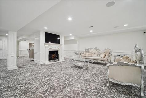 2315 North Arlington Heights Road Arlington Heights IL 60004