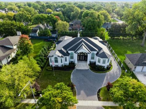 2315 North Arlington Heights Road Arlington Heights IL 60004