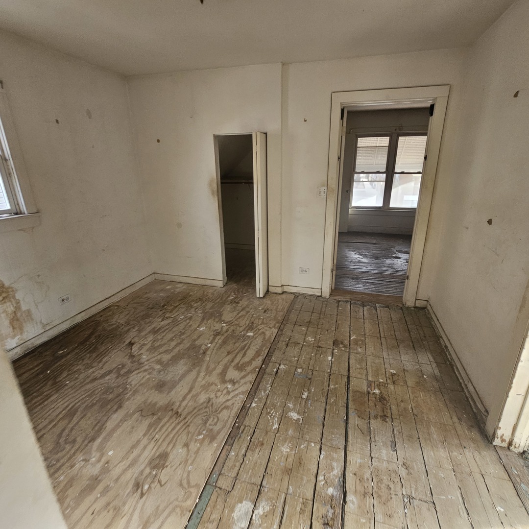 116 North Laramie Avenue Chicago IL 60644