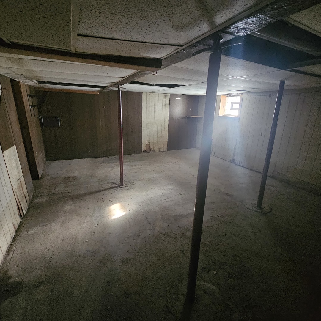 116 North Laramie Avenue Chicago IL 60644