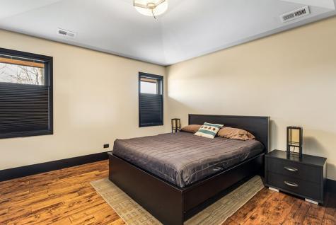 6505 North Knox Avenue Lincolnwood IL 60645