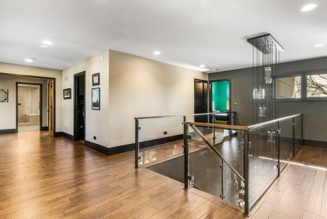 6505 North Knox Avenue Lincolnwood IL 60645