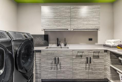 6505 North Knox Avenue Lincolnwood IL 60645