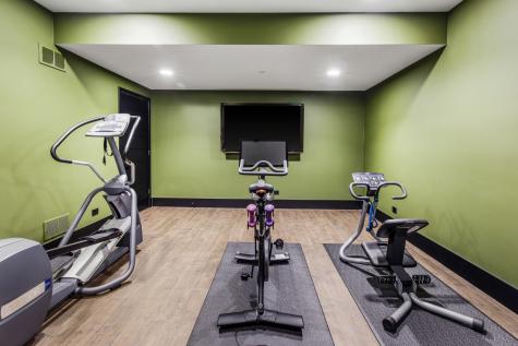 6505 North Knox Avenue Lincolnwood IL 60645