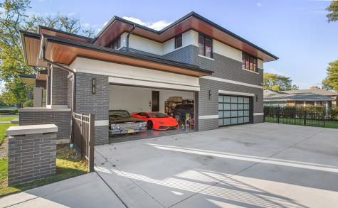 6505 North Knox Avenue Lincolnwood IL 60645