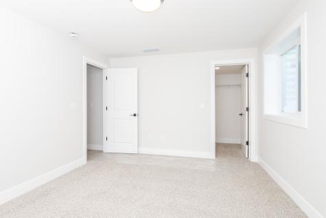 5012 Castlebar Drive Bloomington IL 61705