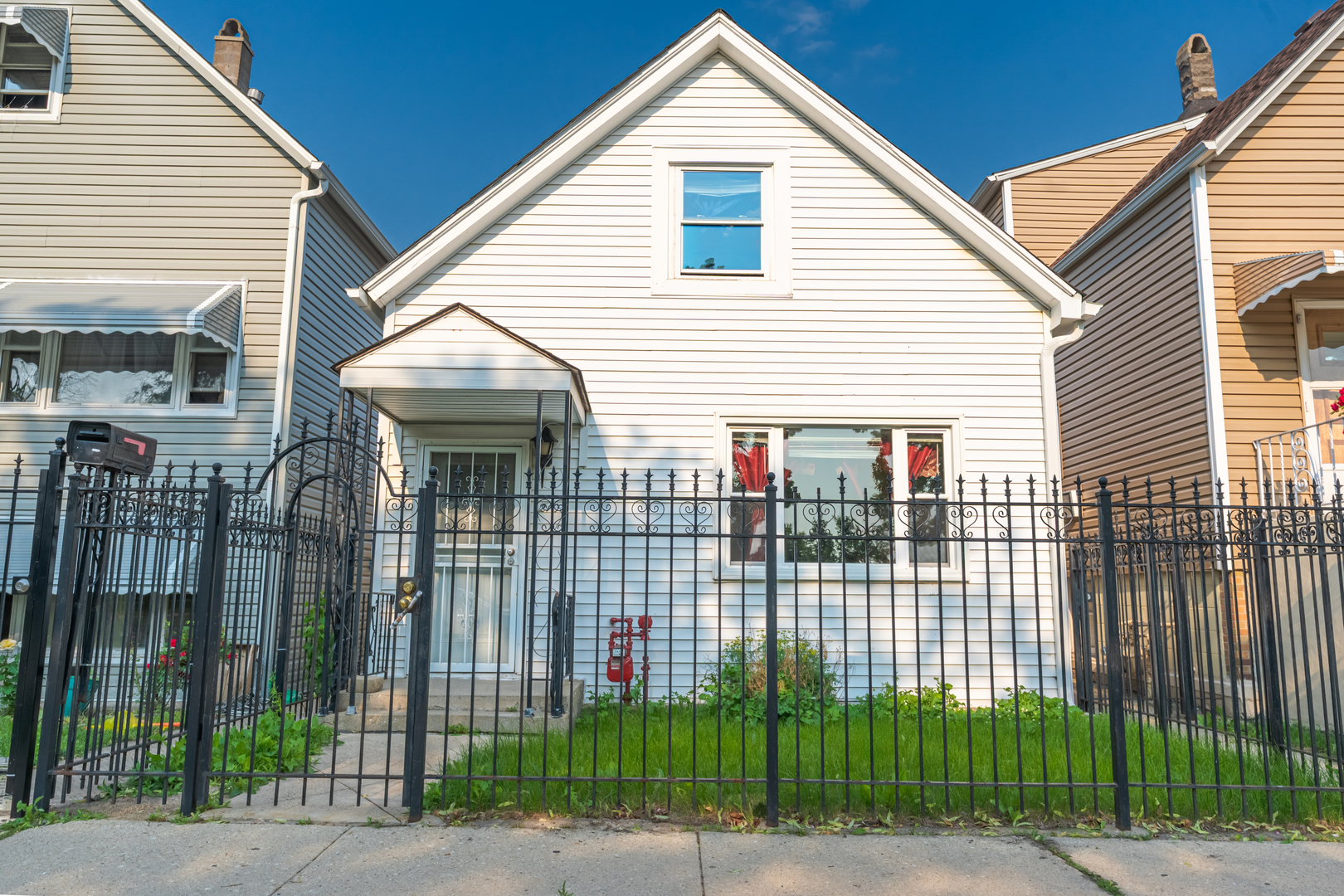 2103 North Long Avenue Chicago IL 60639