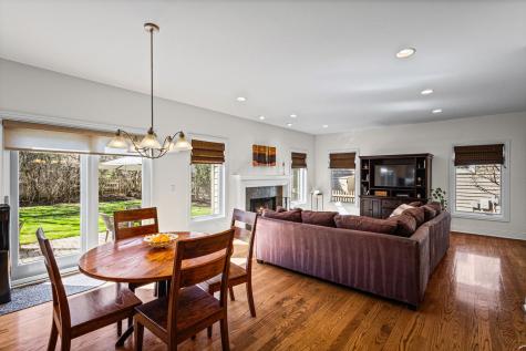 1148 Kenton Road Deerfield IL 60015