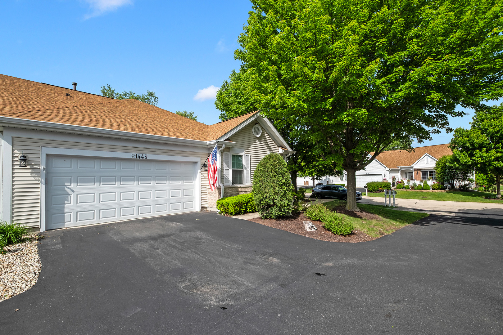 21445 West Douglas Lane Plainfield IL 60544