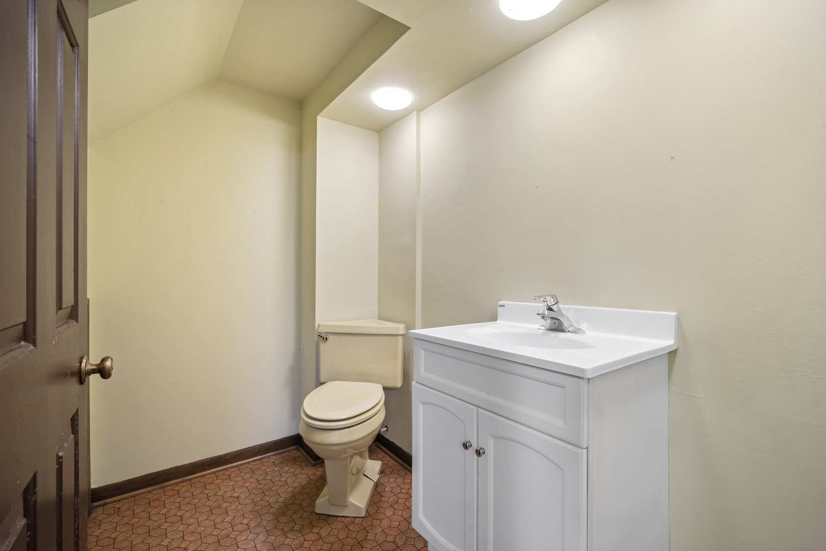484 Springhill Drive Roselle IL 60172