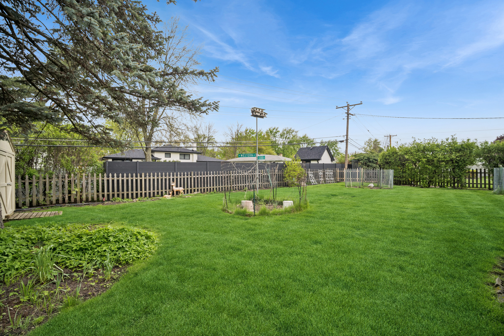 484 Springhill Drive Roselle IL 60172