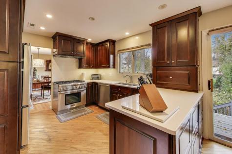 11515 Burr Oak Lane Burr Ridge IL 60527