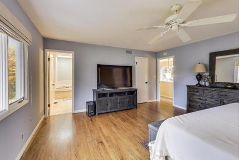 11515 Burr Oak Lane Burr Ridge IL 60527