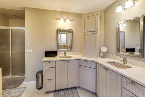 11515 Burr Oak Lane Burr Ridge IL 60527