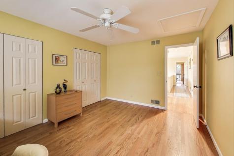 11515 Burr Oak Lane Burr Ridge IL 60527