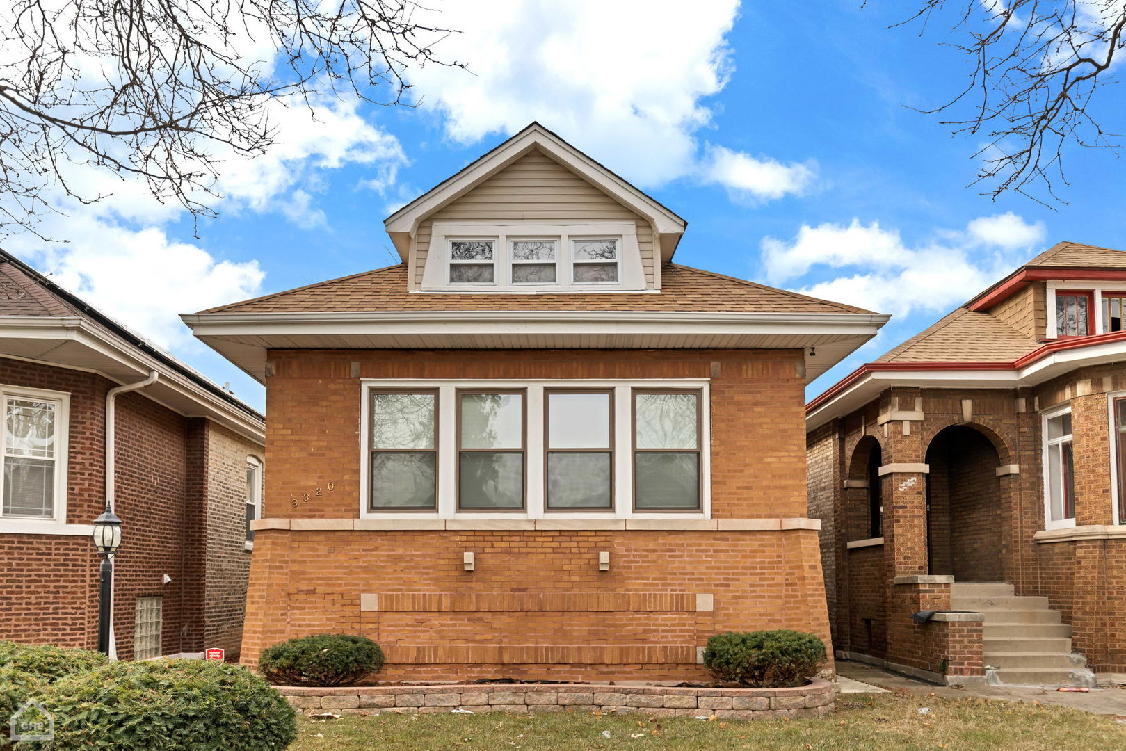 9320 South Racine Avenue Chicago IL 60620