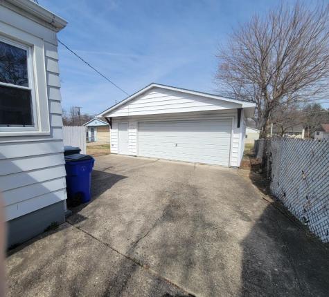 1430 East Vanderhoof Street Decatur IL 62521